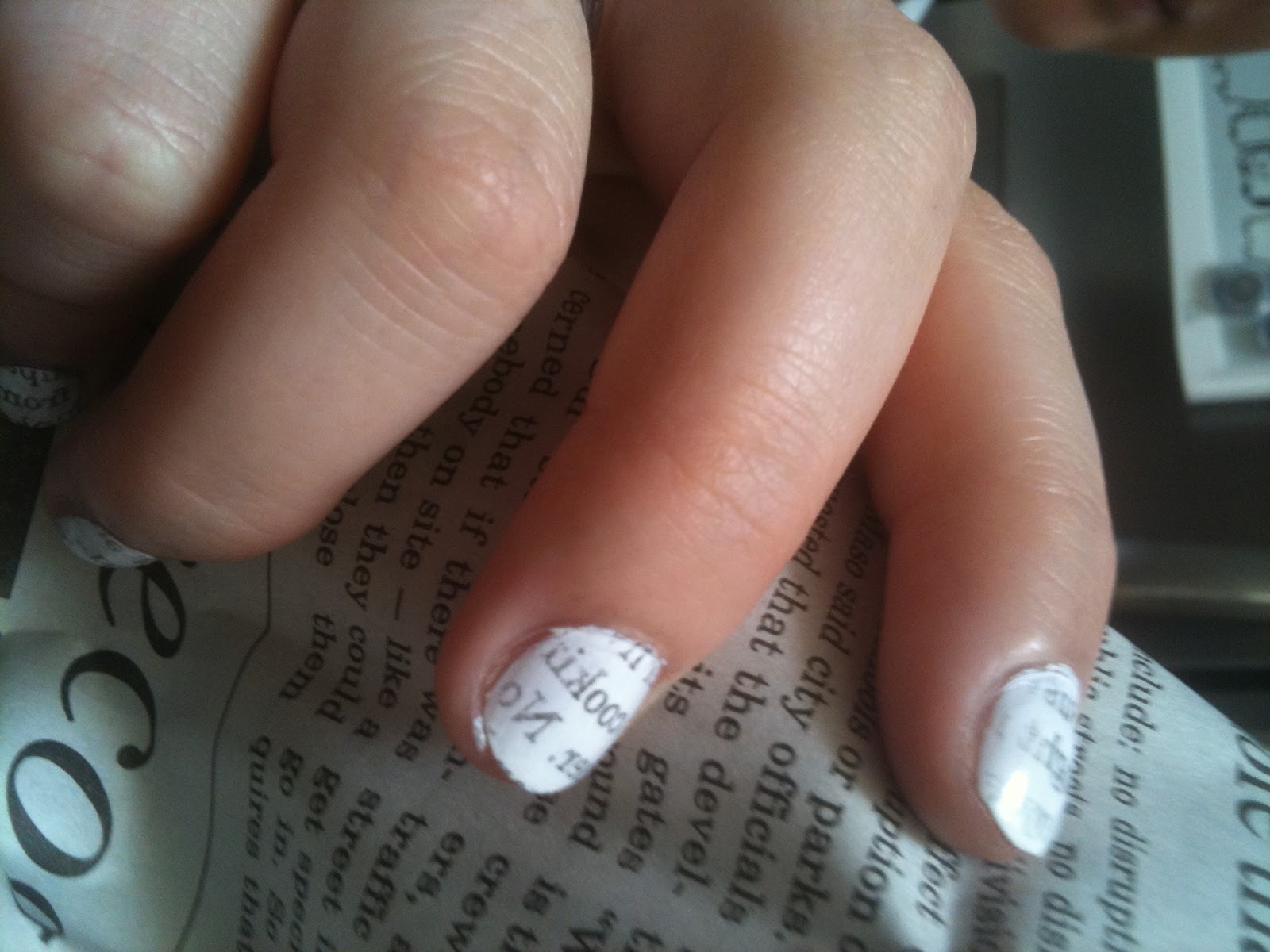 How To Do Newspaper Nails Without Rubbing Alcohol