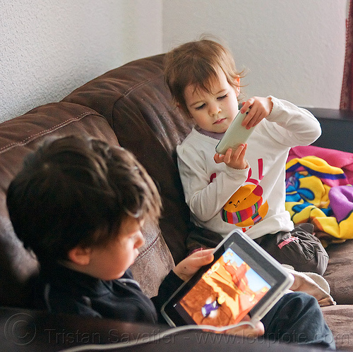 Images Of Children Playing Games