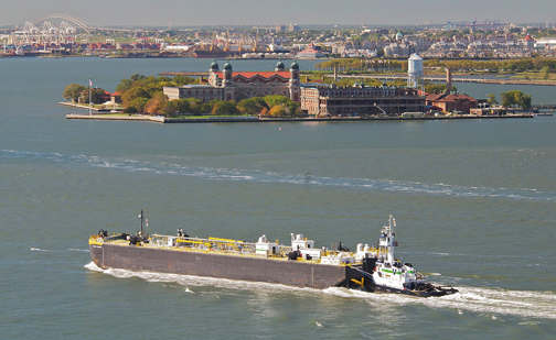 Tender Assist Drilling Barge